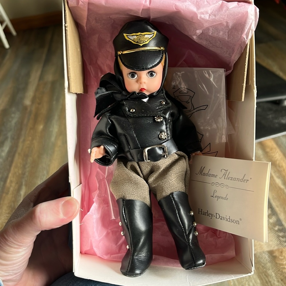 Madame Alexander Harley-Davidson doll -Wendy-